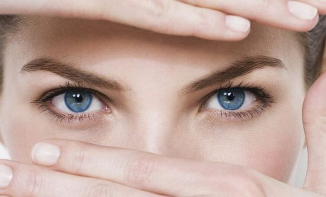 yeux foncés VS yeux clairs : des inégalités face aux pathologies